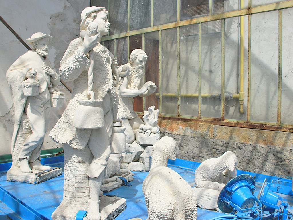 Le statue della quinta piattaforma del Presepe Sommerso